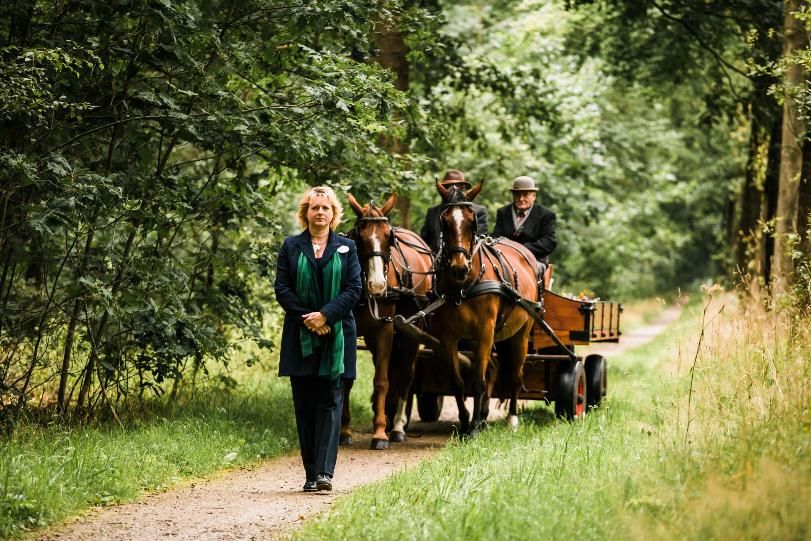 foto uitvaart Janny paard en wagen